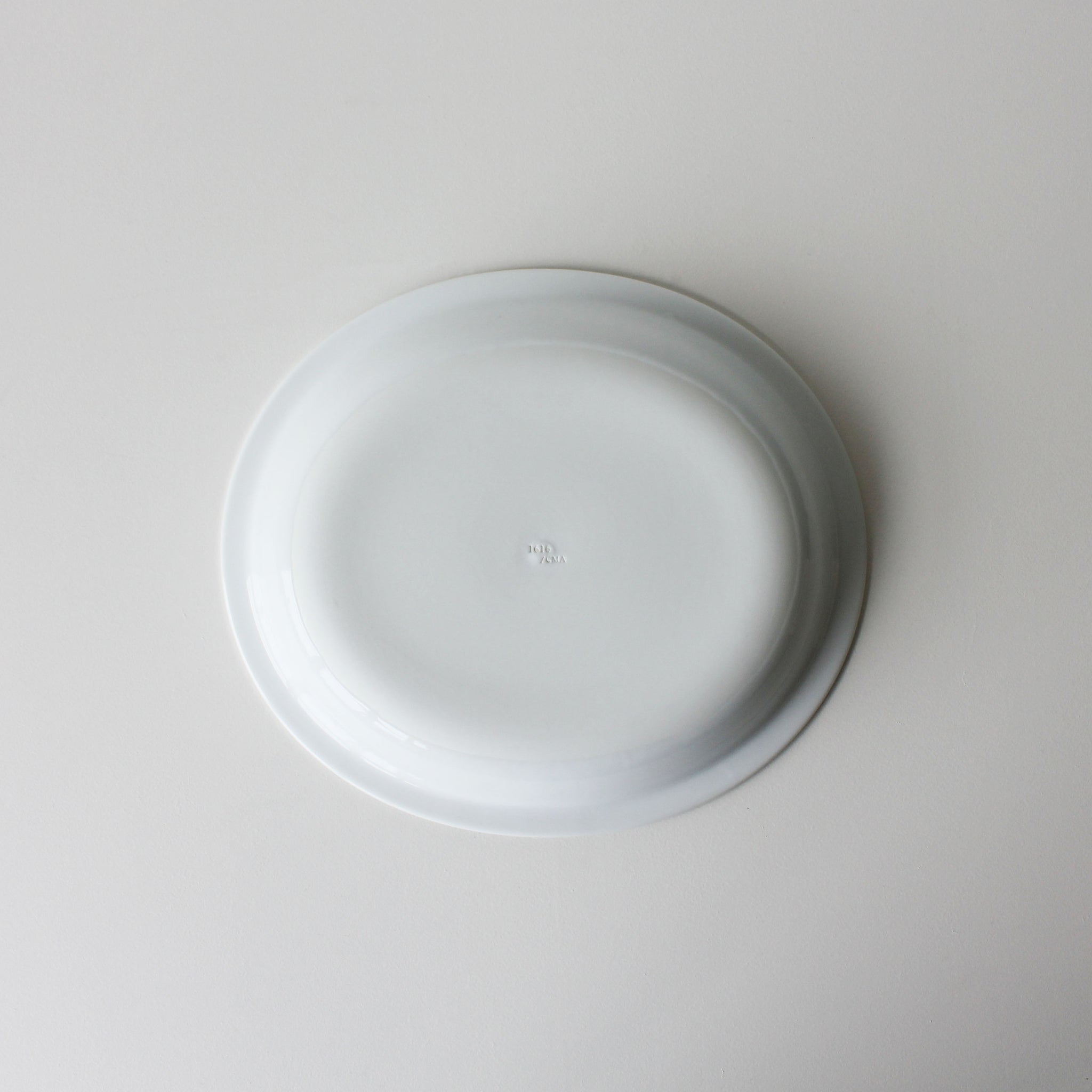 Oval Deep Bowl by Cecilie Manz