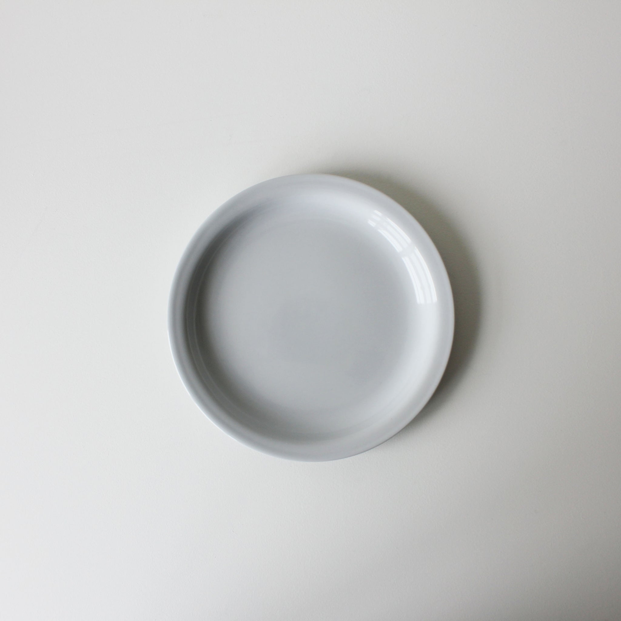 Soft Flat Side Plate by Cecilie Manz